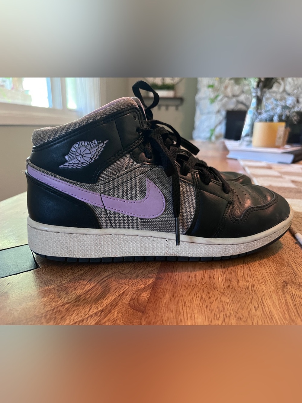 Jordan Kids High-Top Sneakers - Black & Lavender Accent